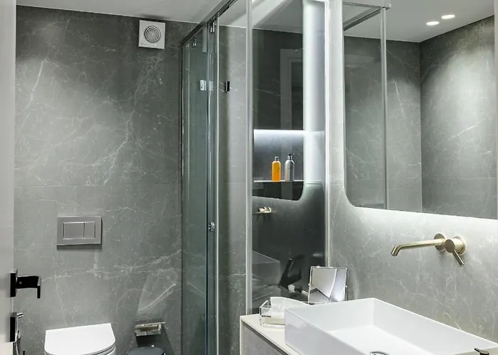 Stf Luxury Szálloda *