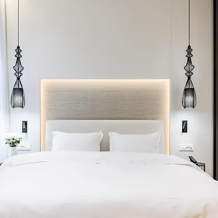 Hotel Stf Luxury
